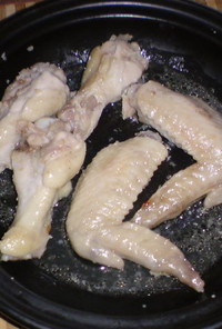 タジン鍋でシンプル蒸し鶏