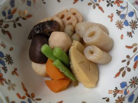 こんにゃくと野菜の煮しめ