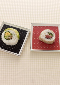 お正月を華やかに！2種のロール寿司