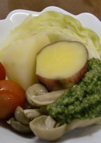 温野菜withジェノベーゼソース