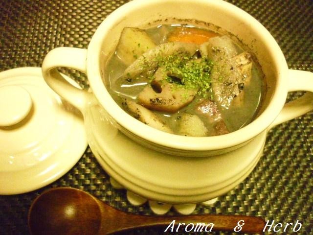 根菜とベーコンの黒胡麻スープの画像