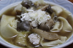 イッポンシメジ 桐生名物天然きのこうどん