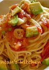 簡単ウマい☆アボカドとトマトのパスタ☆