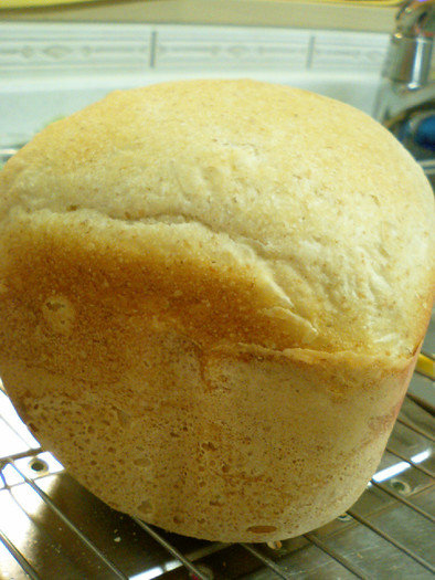 ホシノとはるゆたかブレンドのライ麦パンの写真