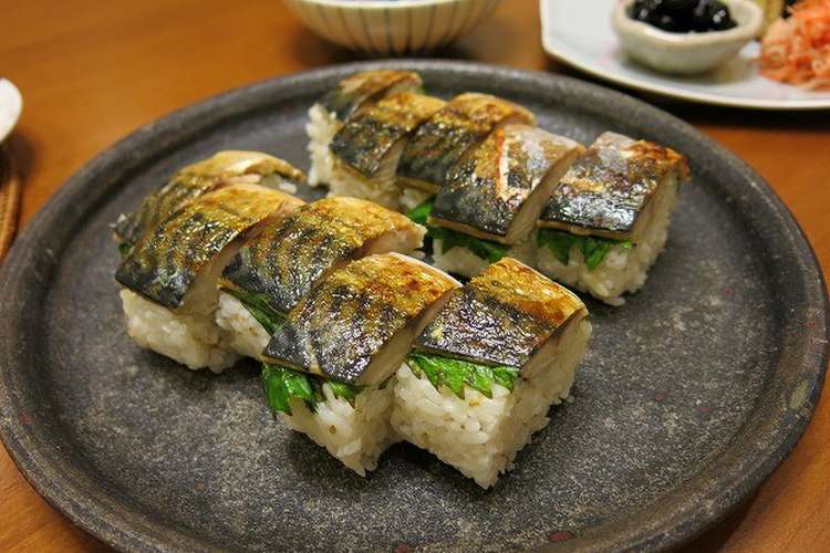 簡単 おいしい 焼き鯖寿司 レシピ 作り方 By うーちゃま クックパッド