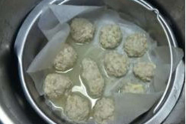 離乳食 豆腐たっぷり ふわふわ蒸し肉団子 レシピ 作り方 By Tami5555 クックパッド 簡単おいしいみんなのレシピが360万品