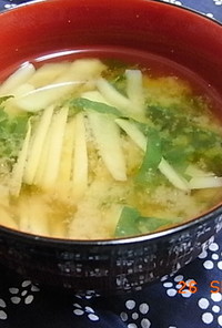 新生姜と大葉のお味噌汁