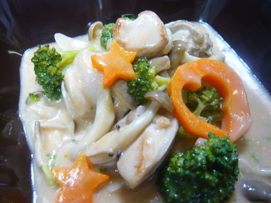 チキンと野菜のオーロラシチューの写真