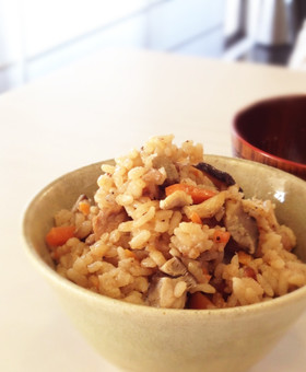 京都の実家秘伝の味ごはん(炊き込みご飯)