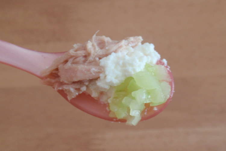 離乳食中期 きゅうりとツナのチーズサラダ レシピ 作り方 By シュフパティシエ クックパッド 簡単おいしいみんなのレシピが360万品