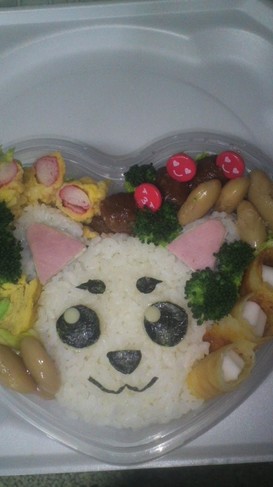 キャラ弁・銀魂『定春』‥のつもり‥