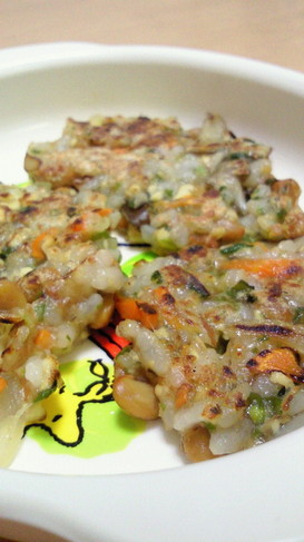離乳食にも!野菜たっぷり納豆お焼き