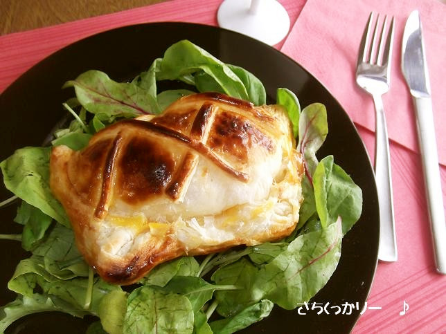簡単豪華☆サーモンクリームのパイ包み焼きの画像