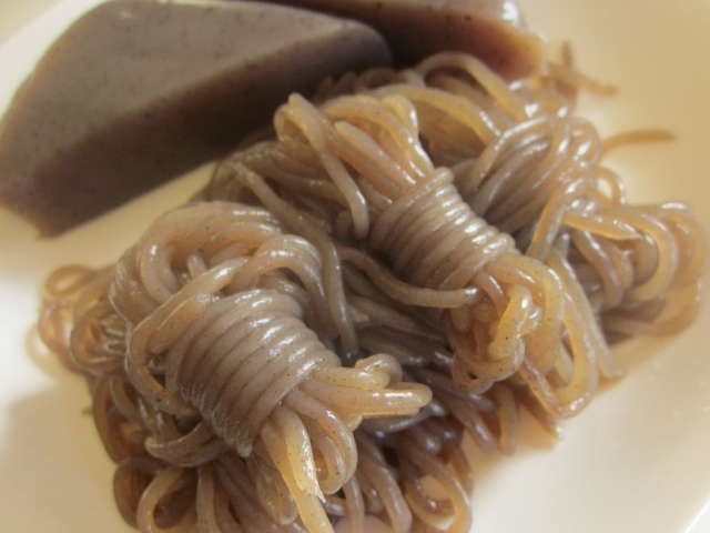 様々な画像 最高 糸 こんにゃく 結び方