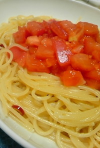トマトのペペロンチーノ