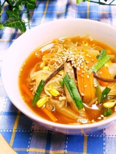 飽きずにスープ生活⑦　韓国風スープの写真