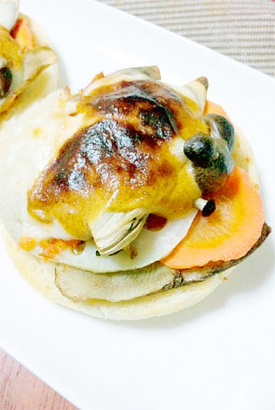 こんがり鮭と根菜の胡麻マヨ味噌チーズ焼きの写真