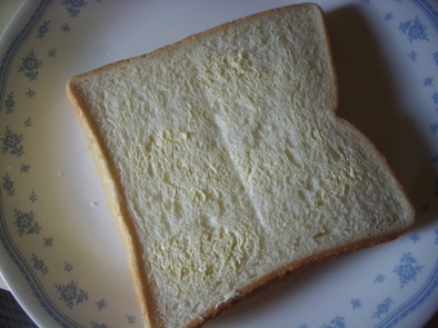 マヨ食パンの写真