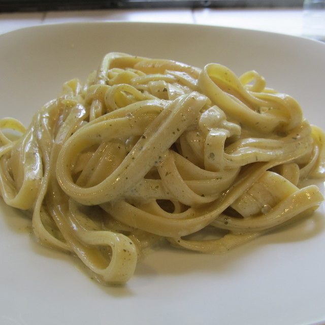 バジルペーストのクリームパスタ レシピ 作り方 By ニャンコロブー クックパッド 簡単おいしいみんなのレシピが356万品 バジルペーストのクリームパスタ レシピ 作り方 By ニャンコロブー クックパッド 簡単おいしいみんなのレシピが356万品