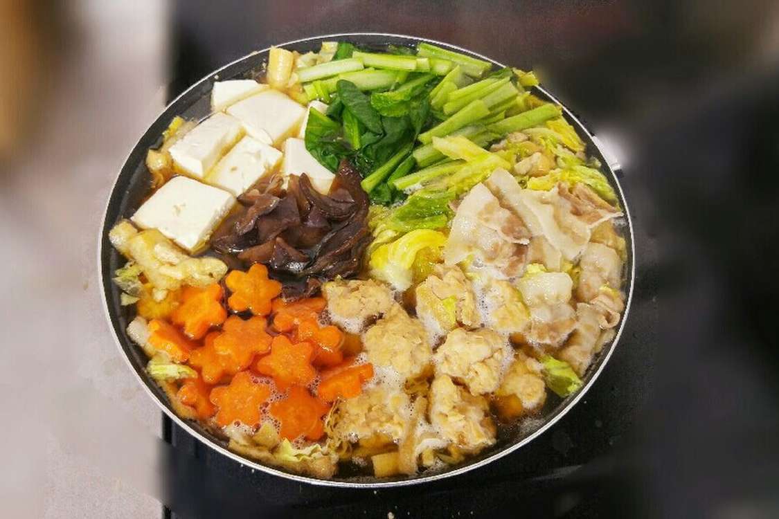 子供が絶賛特製ちゃんこ鍋スープととり団子 レシピ 作り方 By ぴぐばこ クックパッド 簡単おいしいみんなのレシピが378万品