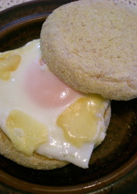毎日食べたい！卵とスモークチーズマフィン