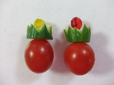 キャラ弁に　王冠　プチトマト・ミニトマトの写真