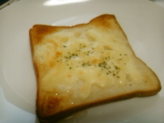 チーズとはちみつのスイートトーストの画像