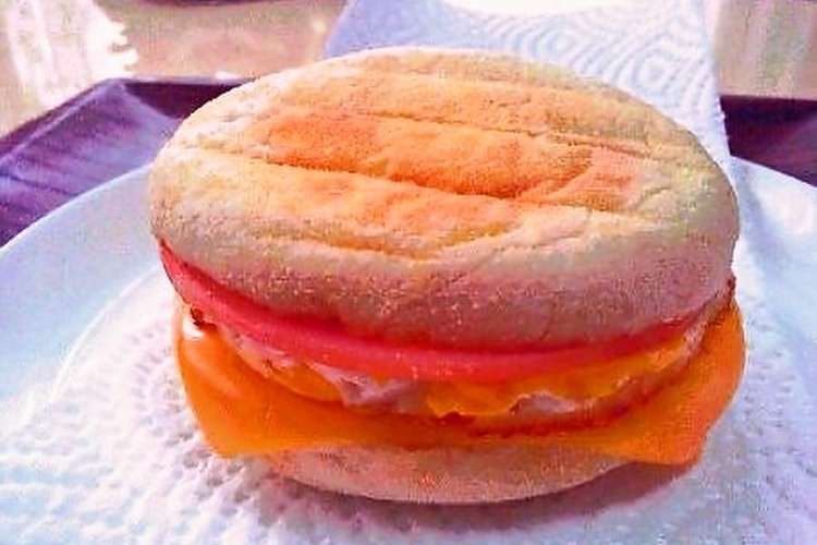 朝マック風 人気のエッグマフィン レシピ 作り方 By もちっしゃ クックパッド 簡単おいしいみんなのレシピが352万品