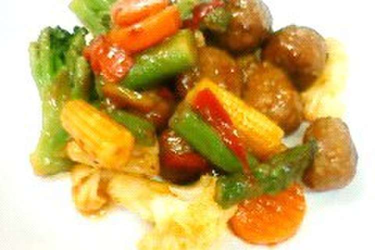 レトルトのミートボールで 野菜炒め 簡単 レシピ 作り方 By シノシノ８８ クックパッド 簡単おいしいみんなのレシピが366万品