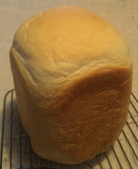 粉ミルク大量消費の食パン