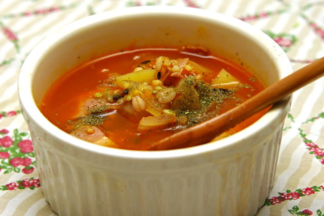 一日分の野菜ジュースで雑穀入り健康スープの画像
