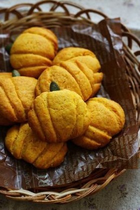 ハロウィンに☆HMでカボチャのクッキー