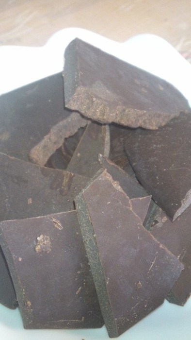 カカオマスで低糖質チョコレートの写真