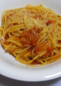 シンプルが美味しい♡トマトスパゲッティ