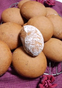 ココア風味のスナックパン（天然酵母）