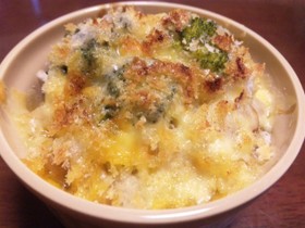 余ったカレーを+マヨでリメイク☆グラタン