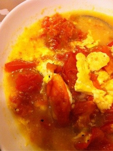 レンジでトマトと卵の美肌スープの写真