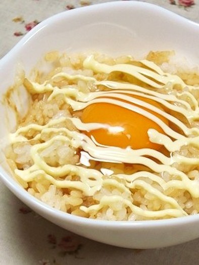 味噌マヨ＊卵かけご飯の写真