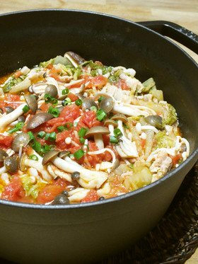 白菜と豚肉のトマト鍋♪