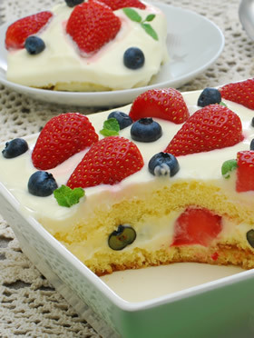 チーズ風味のベリースコップケーキ
