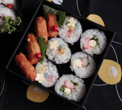 『デコふり』で簡単巻き寿司♪の写真