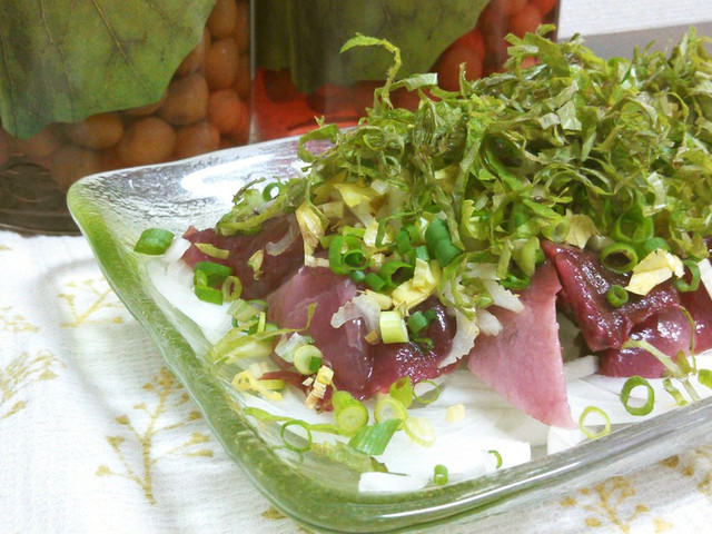 ソーダ鰹が釣れたら 緑のタタキ レシピ 作り方 By まふまふうさぎ クックパッド ソーダ鰹が釣れたら 緑のタタキ レシピ 作り方 By まふまふうさぎ クックパッド