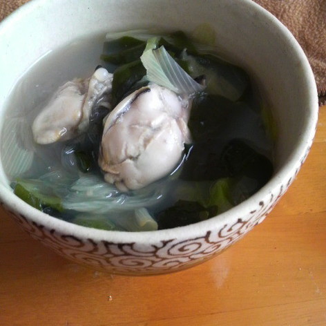 ぽかぽか牡蠣の春雨スープ
