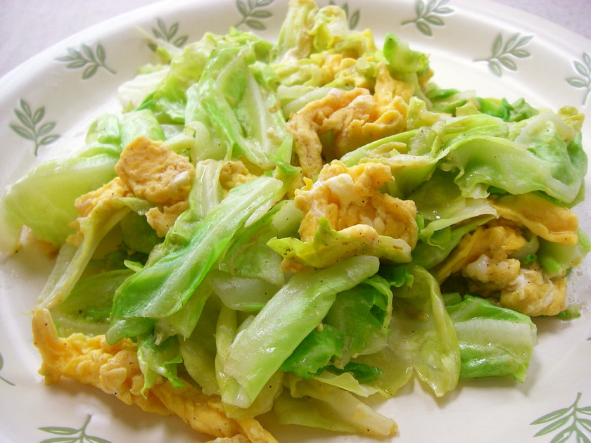 キャベツとベーコンの炒め物のレシピ