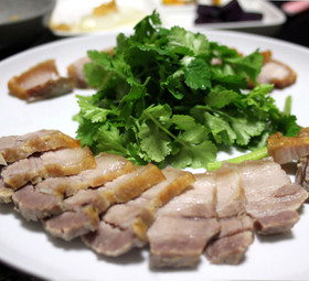 【簡単保存食】塩豚(生ベーコン)の作り方