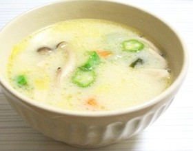 リメイクだから簡単♪ミルクコンソメスープ