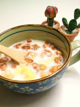グラノーラの食べ方アレンジレシピ5選 牛乳以外やダイエットに 朝メニューも グラノーラの食べ方アレンジレシピ5選 牛乳以外やダイエットに 朝メニューも
