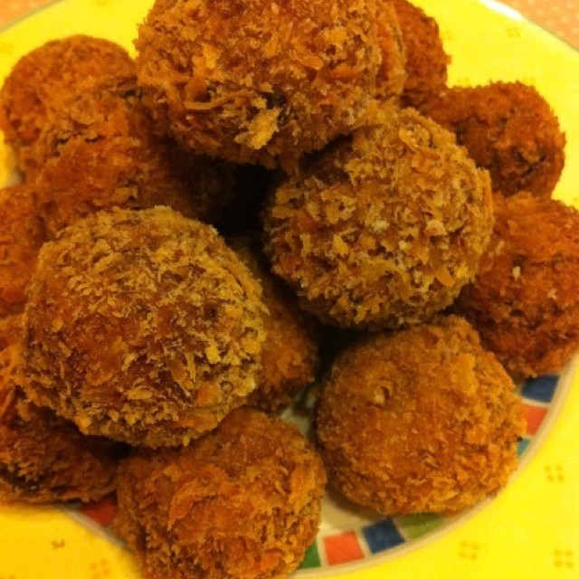 一口サイズﾞのミニコロッケ レシピ 作り方 By 安原瑛里 クックパッド 簡単おいしいみんなのレシピが350万品