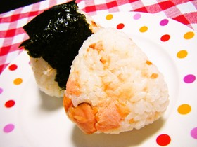 大好き♡鮭マヨのおにぎり