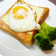 朝の贅沢、とろ〜り卵のラピュタパン